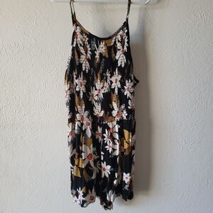 Angie Smocked Daisy Print Romper Size Girls Large